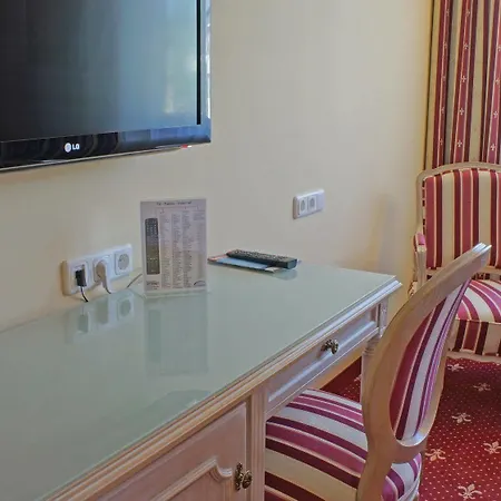 Otel Dormero 4*
