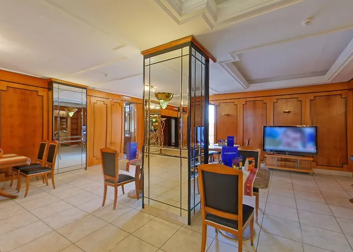 Otel Dormero 4*